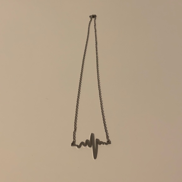 Heartbeat Necklace - Picture 2 of 2